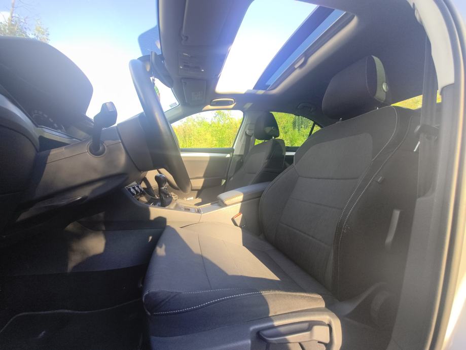 ŠKODA SUPERB 1.6 TDI 4K VIDEO/118TKM/SERVIS, fotografija 16