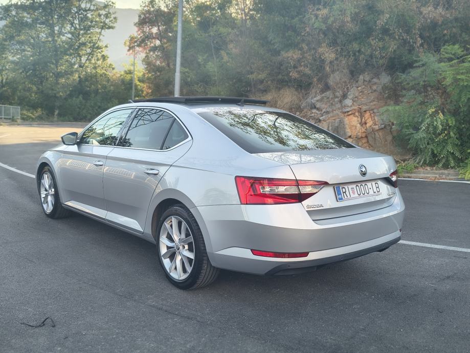 ŠKODA SUPERB 1.6 TDI 4K VIDEO/118TKM/SERVIS, fotografija 5