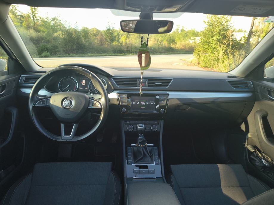 ŠKODA SUPERB 1.6 TDI 4K VIDEO/118TKM/SERVIS, fotografija 15