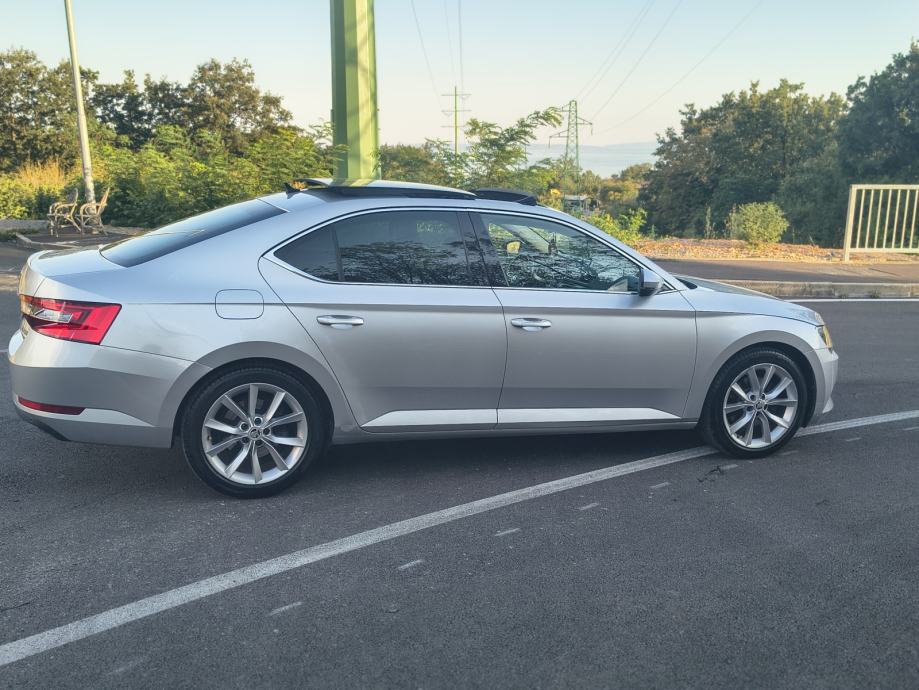 ŠKODA SUPERB 1.6 TDI 4K VIDEO/118TKM/SERVIS, fotografija 7