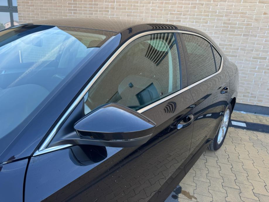 Škoda Superb 2,0 automatik, pogled izvana - slika 3