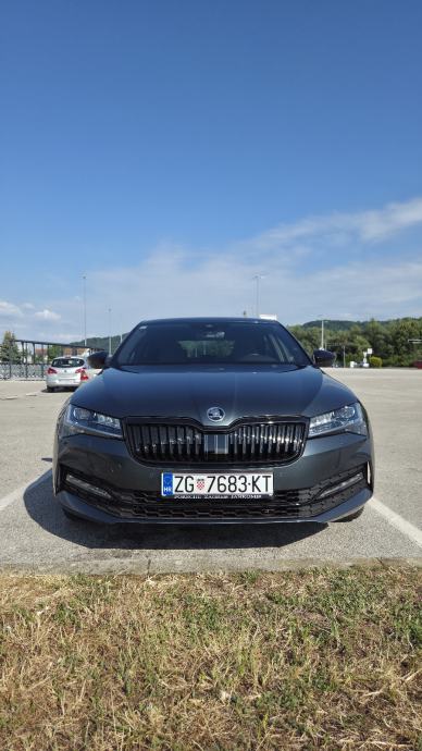 Škoda Superb 2,0 TDI automatik, fotografija 2