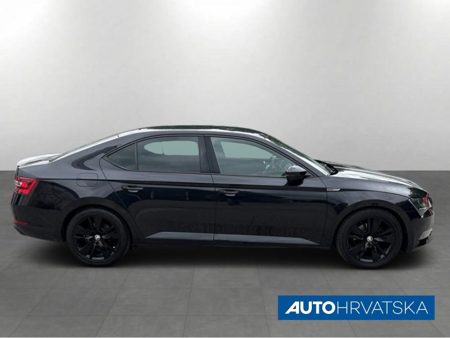 ŠKODA SUPERB 2.0 TDI DSG, 19.490,00 € - Akcija, fotografija 5