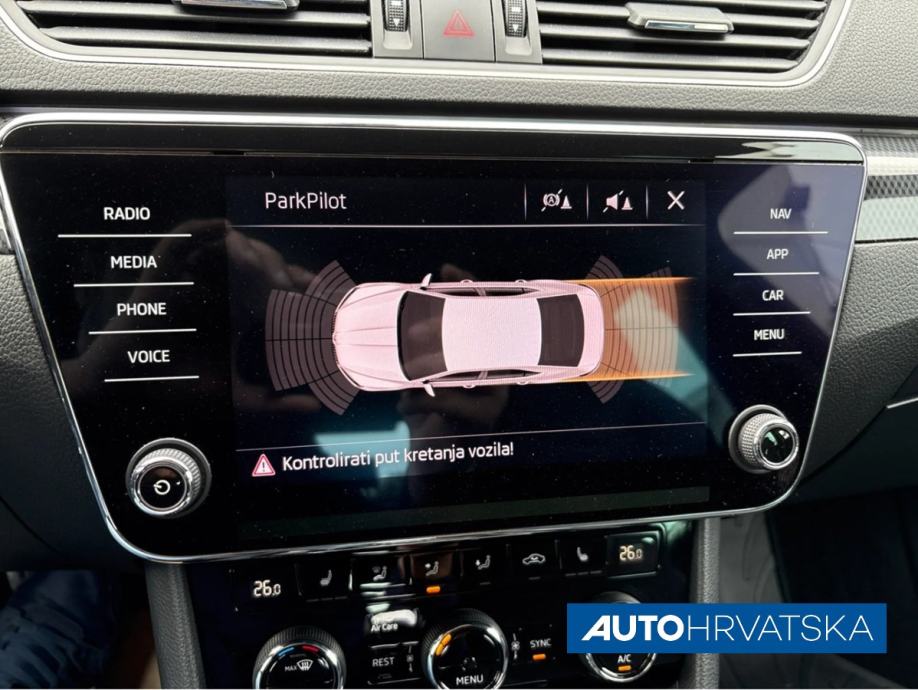 ŠKODA SUPERB 2.0 TDI DSG, 19.490,00 € - Akcija, fotografija 16