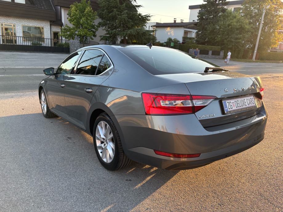 Škoda Superb 2,0 TDI Dsg 2022g Kupljen u Hr..Prvi vlasnik..Prilika!, fotografija 14