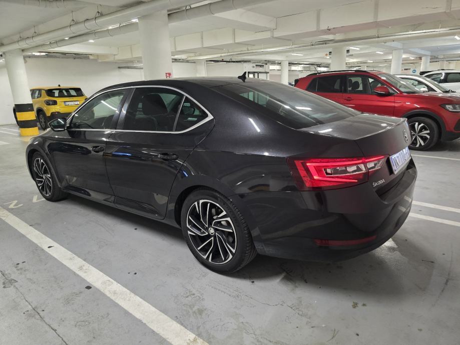 Škoda Superb 2,0 TDI DSG automatik 190 ks, fotografija 5