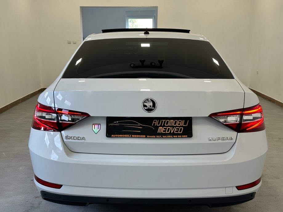 Škoda Superb 2,0 TDI DSG, Laurin&Klement !!!!!!, fotografija 7
