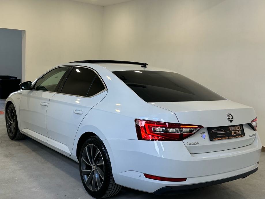 Škoda Superb 2,0 TDI DSG, Laurin&Klement !!!!!!, fotografija 9