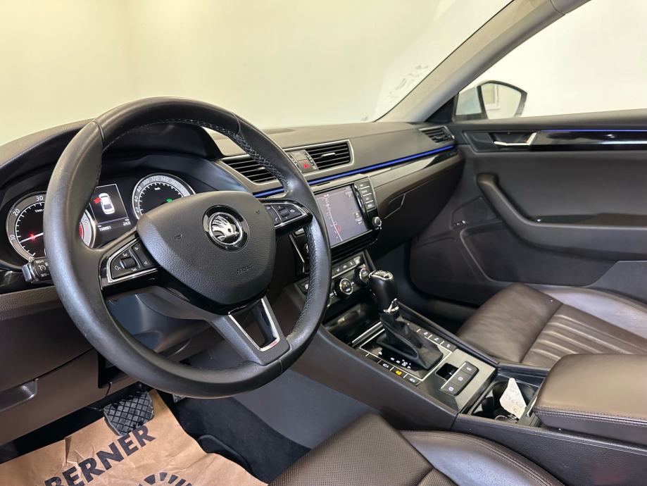 Škoda Superb 2,0 TDI DSG, Laurin&Klement !!!!!!, fotografija 11