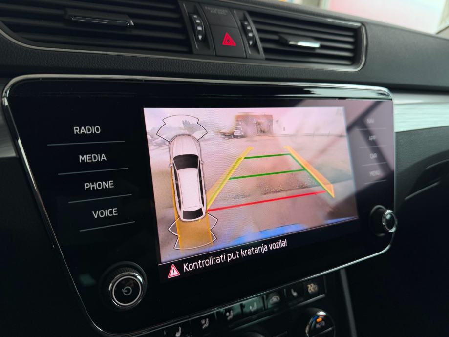 Škoda Superb 2,0 TDI DSG | LED | KAMERA | EL. KUKA | JAMSTVO | LEASING, fotografija 8