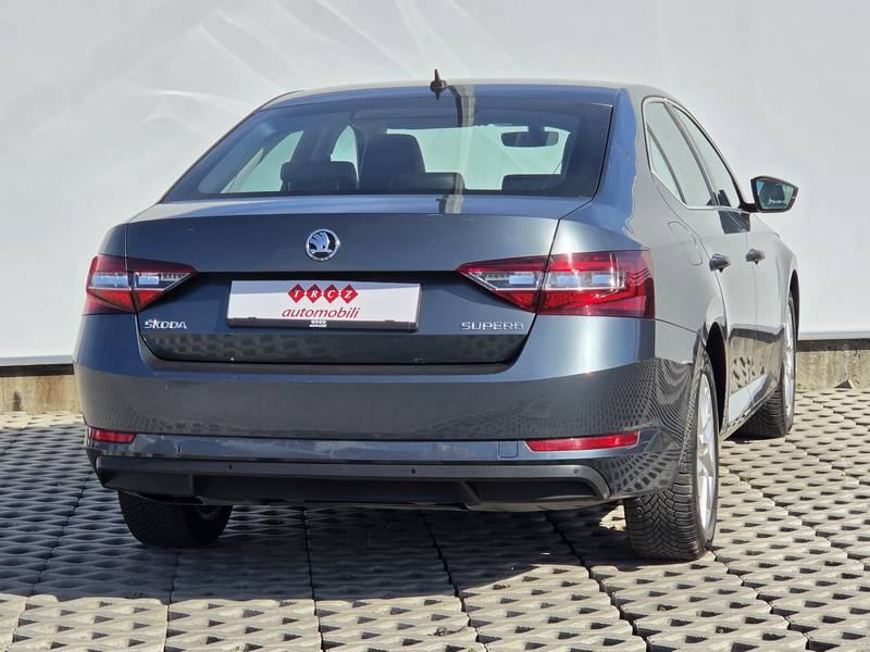 Škoda Superb 2.0 TDI DSG, pogled izvana - slika 3