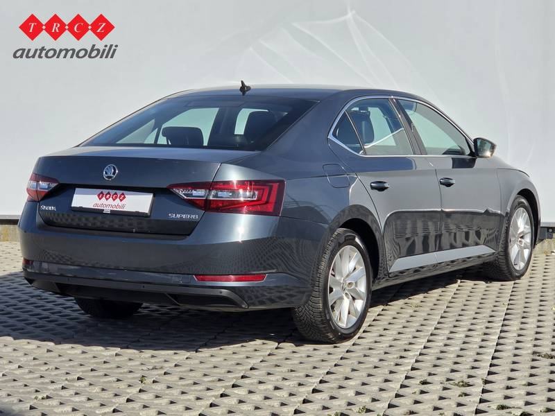 ŠKODA SUPERB 2.0 TDI DSG, fotografija 3