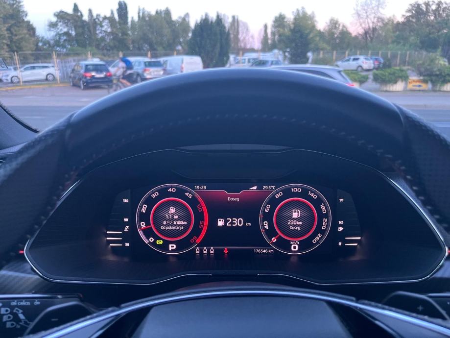 Škoda Superb 2,0 TDI DSG Sportline 1.VL Nije uvoz Jamstvo 1G, fotografija 18