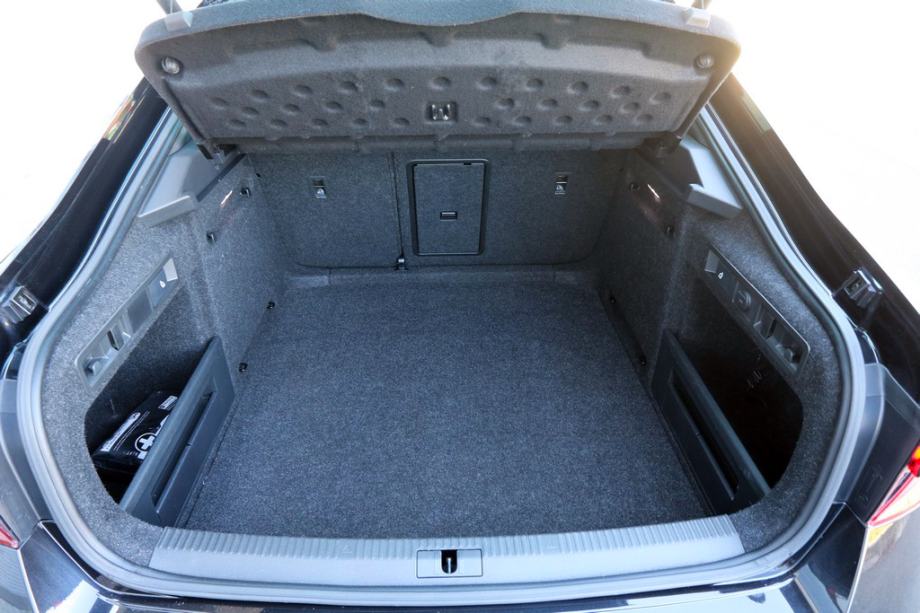-AKCIJA- Skoda Superb 2.0 TDI DSG SPORTLINE VIRTUAL MATRIX LED 150 KS, fotografija 11