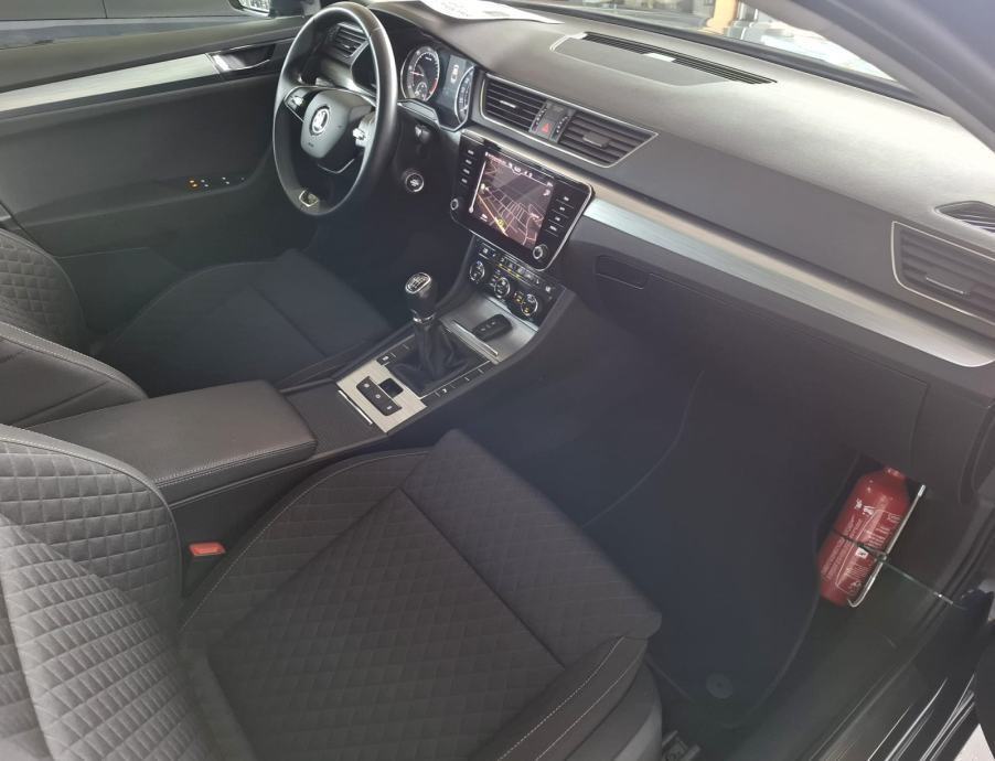 Škoda Superb 2,0 TDI LEASING BEZ UČEŠĆA I BEZ JAMACA, fotografija 4