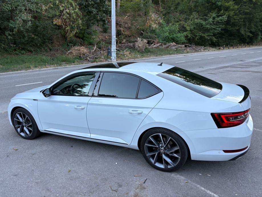 Škoda Superb 2,0 TDI SportLine, 190ks, Manual, Panorama, fotografija 5
