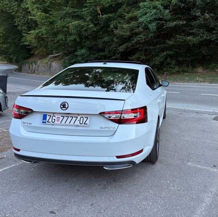 Škoda Superb 2,0 TDI SportLine, 190ks, Manual, Panorama, fotografija 4