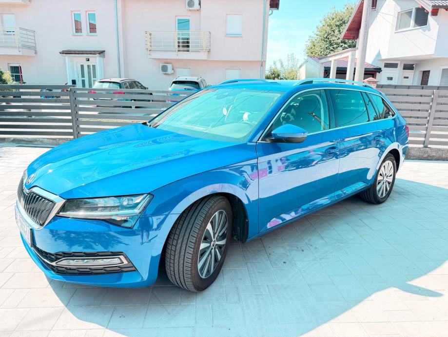!! AKCIJA !!Skoda Superb 2.0tdi Dsg 200ks Style 2023, fotografija 2