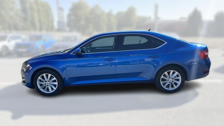 SKODA SUPERB 2024 • PREMIUM jamstvo • AutoZubak Rabljena, fotografija 5