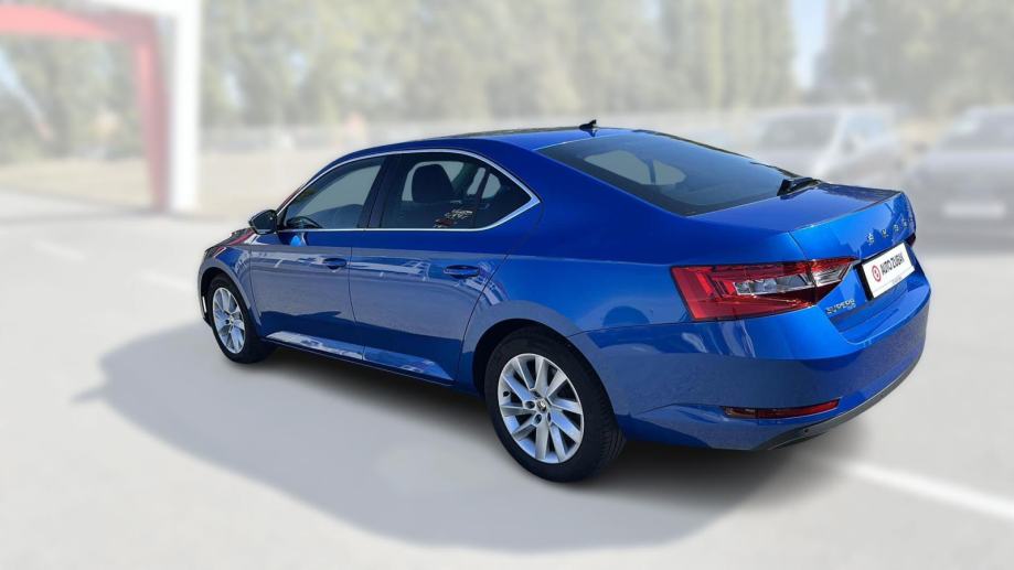 SKODA SUPERB 2024 • PREMIUM jamstvo • AutoZubak Rabljena, fotografija 7