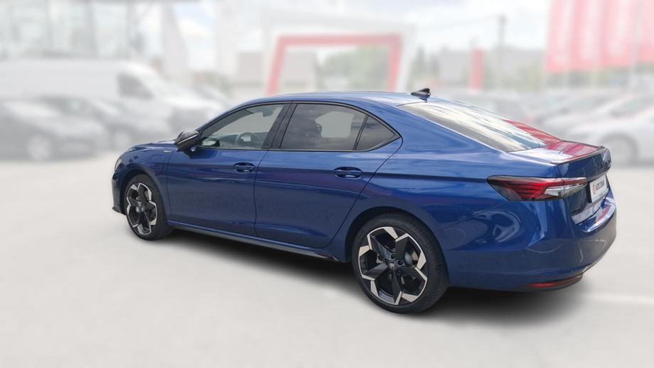 SKODA SUPERB 2026 • PREMIUM jamstvo • AutoZubak Rabljena, fotografija 4