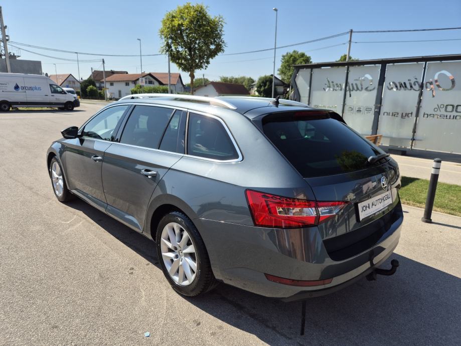 Škoda Superb Combi Style 1,6 TDI DSG automatik, fotografija 5