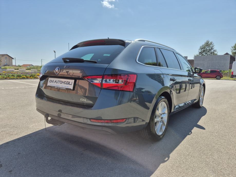 Škoda Superb Combi Style 1,6 TDI DSG automatik, fotografija 6