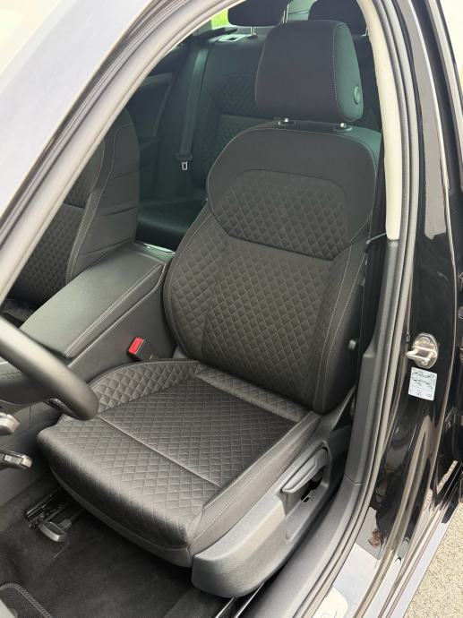 Škoda Superb Combi 2,0 TDI DSG, VIRTUAL, LED, NAVI, fotografija 10
