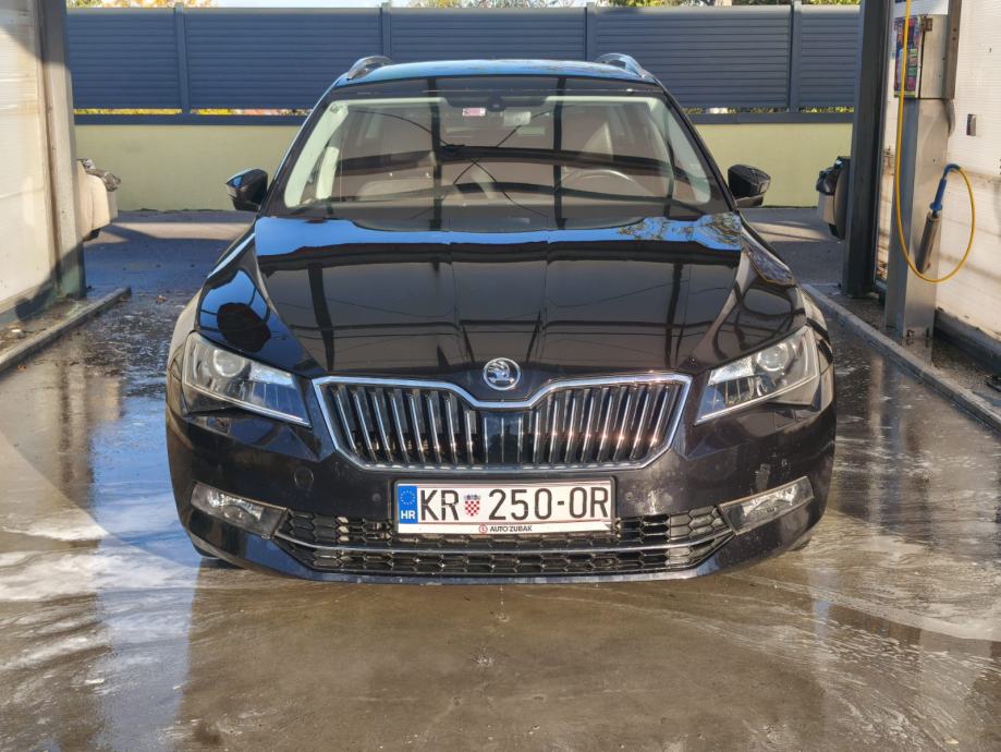 Škoda Superb Combi