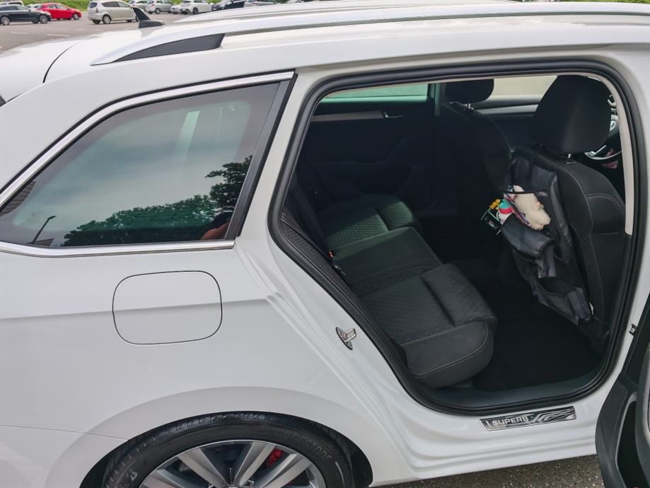 Škoda Superb Combi 2,0 TDI DSG 2018.,REG:5./2027.,VELIKI SERVIS, TOP, fotografija 12
