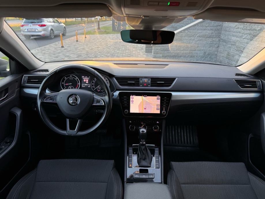 Škoda Superb 2,0 TDI*R LinDSG - JAMSTVO 12 Mj - SERVISNA - REG 08/27, fotografija 10
