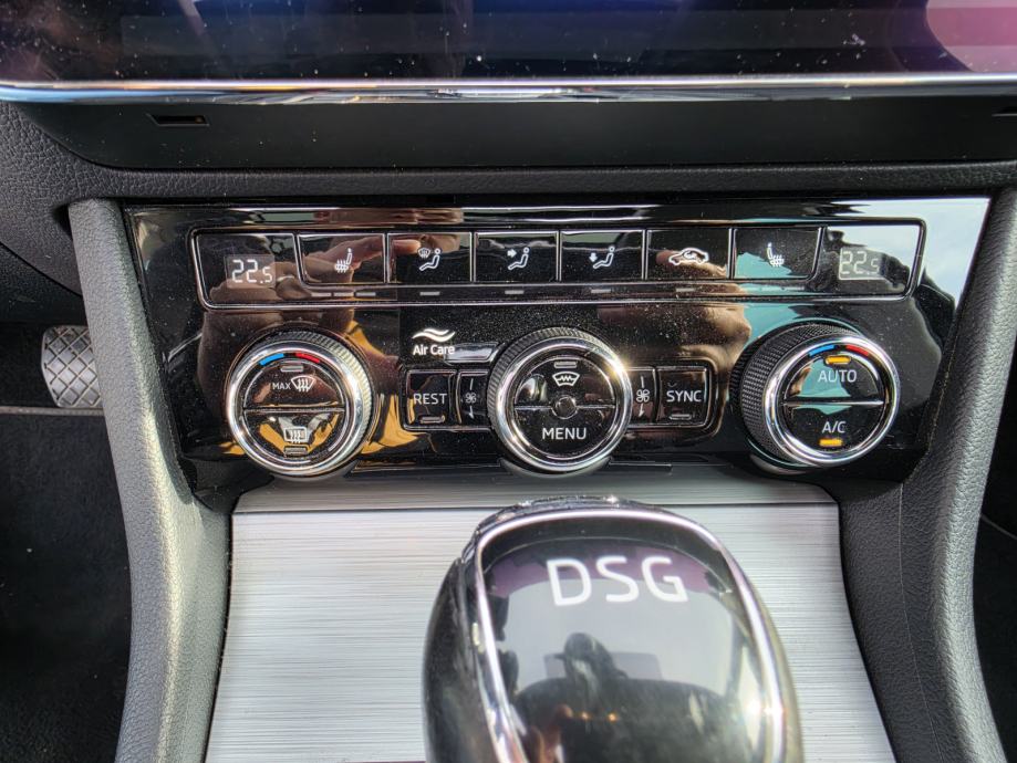 Škoda Superb Combi 2,0 TDI *DSG*PANORAMA*SERVISNA *GARANCIJA 12MJ *, fotografija 16