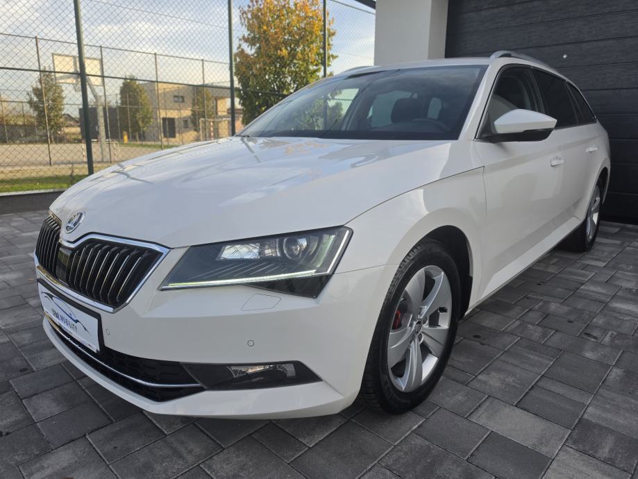 Škoda Superb Combi