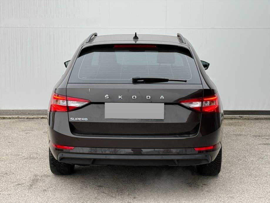 Škoda Superb Combi 2,0 TDI L&K DSG LEASING BEZ UČEŠĆA I BEZ JAMACA, fotografija 2