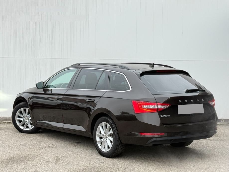 Škoda Superb Combi 2,0 TDI L&K DSG LEASING BEZ UČEŠĆA I BEZ JAMACA, fotografija 3