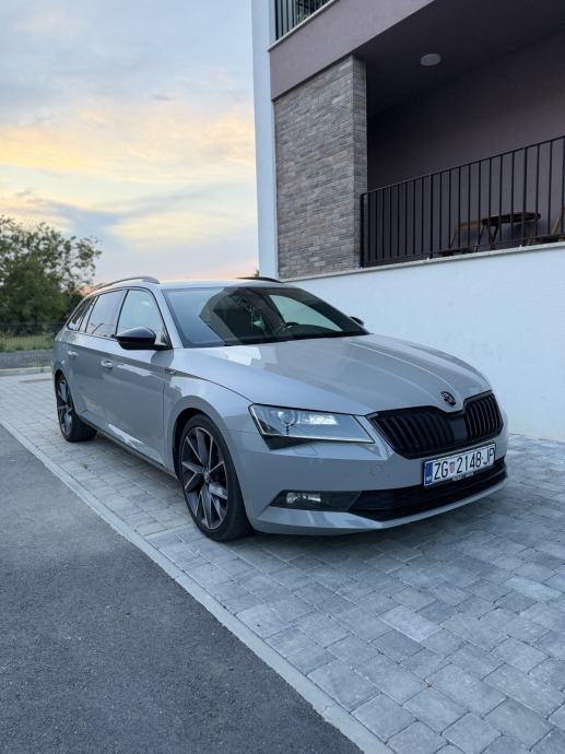 Škoda Superb Combi