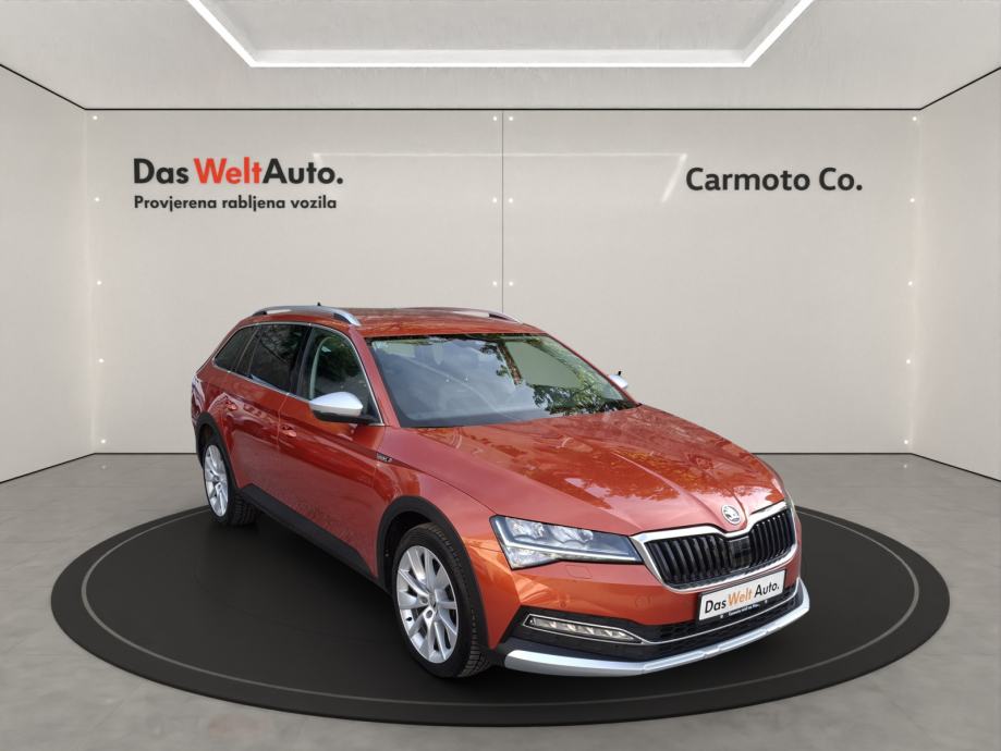 Škoda SUPERB Combi Scout 2.0 TDI 4x4 DSG, fotografija 7