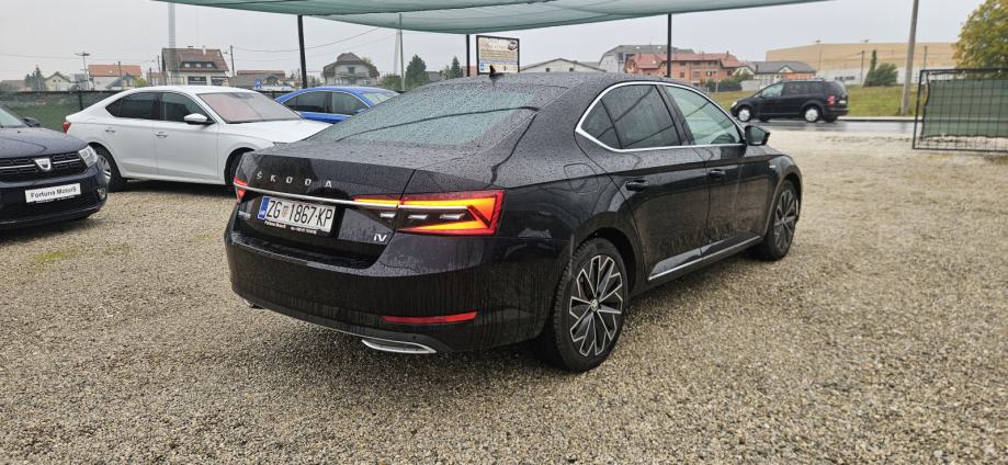 Škoda Superb PHEV 160kWt, kamera 360°Laurin & Klement ***AKCIJA***, fotografija 5