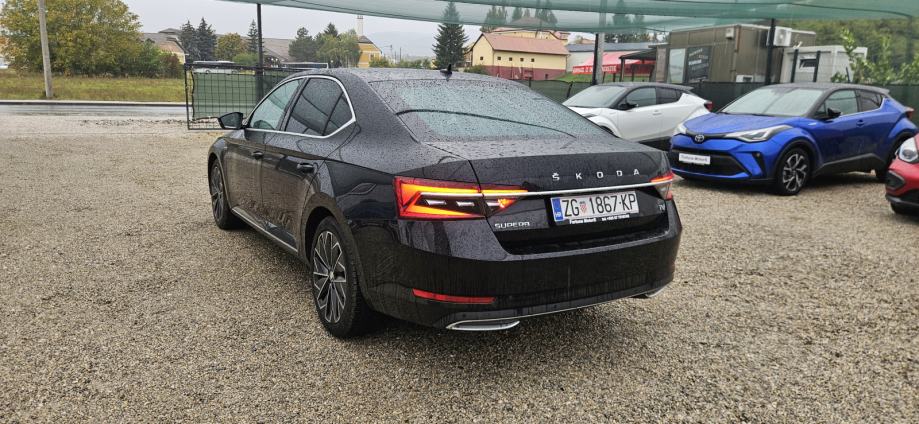 Škoda Superb PHEV 160kWt, kamera 360°Laurin & Klement ***AKCIJA***, fotografija 7