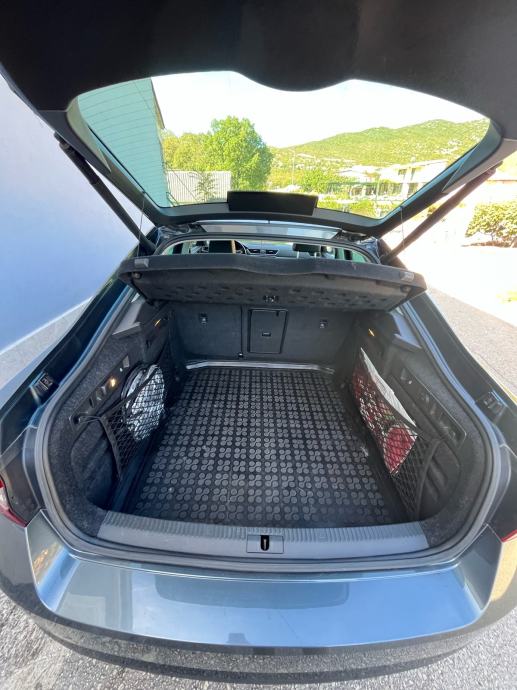 ŠKODA SUPERB PREMIUM 2.0 DSG 4x4 190ks, fotografija 2
