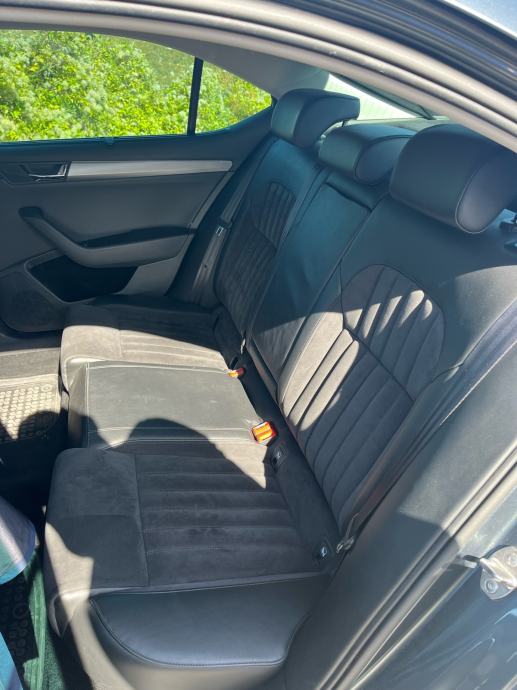 ŠKODA SUPERB PREMIUM 2.0 DSG 4x4 190ks, fotografija 3