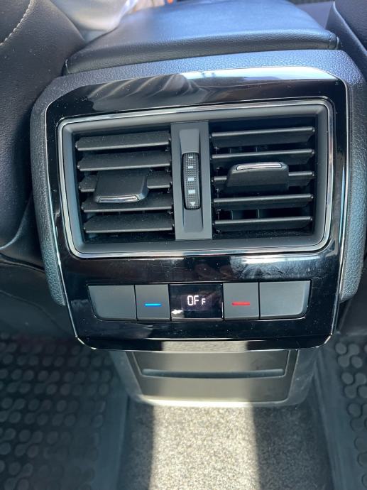 ŠKODA SUPERB PREMIUM 2.0 DSG 4x4 190ks, fotografija 9