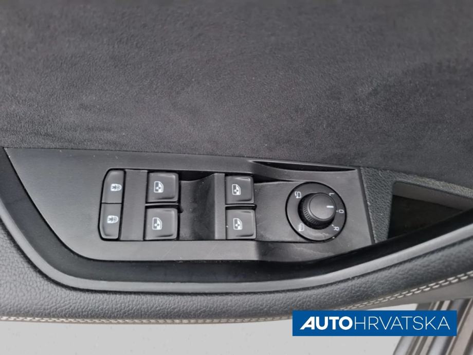 ŠKODA SUPERB SportLine 2.0 TDI DSG - JAMSTVO 15 MJESECI, 34.900,00 €, fotografija 15