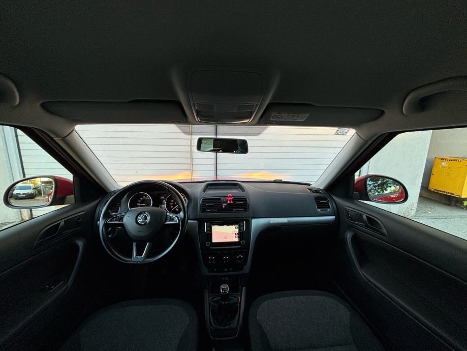 Škoda Yeti 2.0 TDI 4x4 odlično stanje, fotografija 7