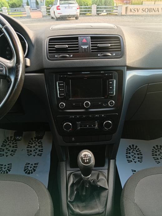 Škoda Yeti 2,0 TDI Ambiente mod.2013 - 175 TKM/ NAVI/ ALU/ PDC/ SERVIS, fotografija 16
