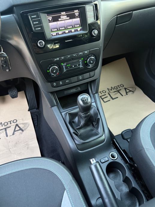 Škoda Yeti 2,0 TDI JOY-PRVI VLASNIK-TEMPOMAT-GR. SJEDALA.-PDC-KUKA, fotografija 15