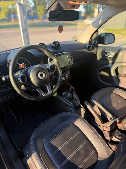 Smart EQ Coupe ** JBL **, fotografija 10