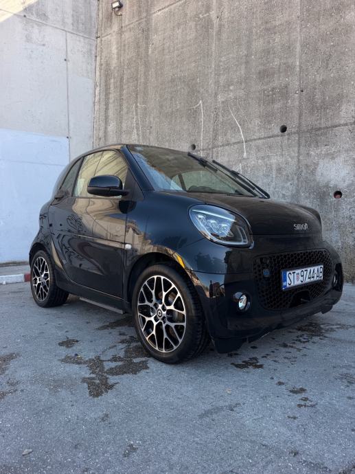 Smart EQ fortwo kao nov, garažiran- FULL OPREMA, fotografija 4