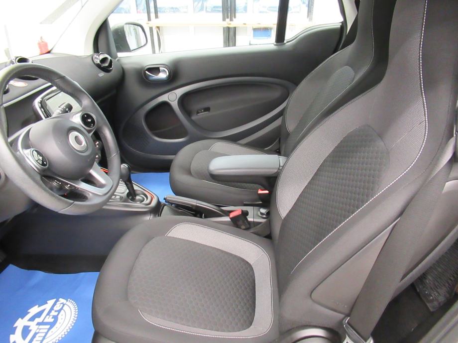 Smart EQ fortwo 60 kw Exclusive, fotografija 17