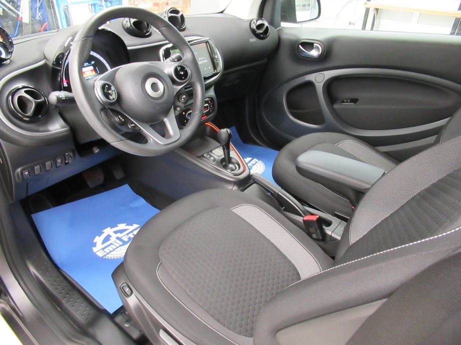 Smart EQ fortwo 60 kw Exclusive, fotografija 16